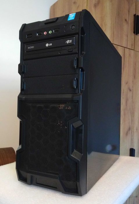 Xeon E3 1240 | GTX 1060 3GB | 8GB DDR3 | Win 10Pro |