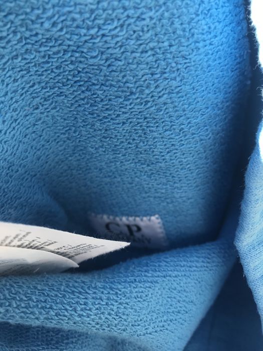 Продам шорты cp.Company