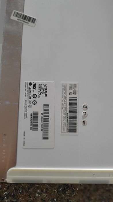 Écran p/ computador portatil.