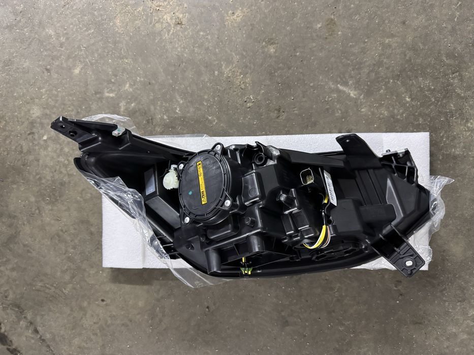 фари Chevrolet Bolt EV