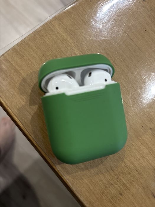 AirPods Aplle не працюють