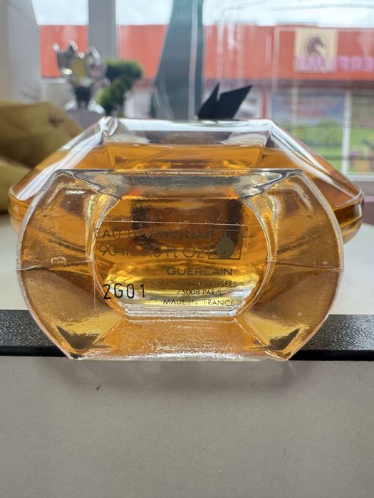 Продам залишок парфумів