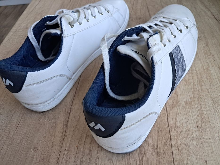 Buty męskie białe sportowe Martes r.44 (28,5cm)