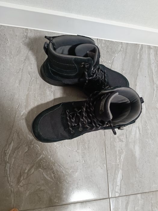 Взуття чоловіче ботінки