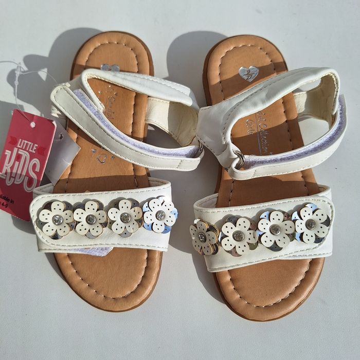 Бежеві босоніжки на дівчинку, eu 27 р, uk 9, matalan