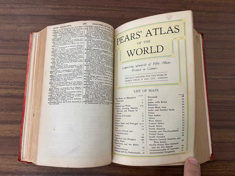 Pears' Cyclopaedia 1932