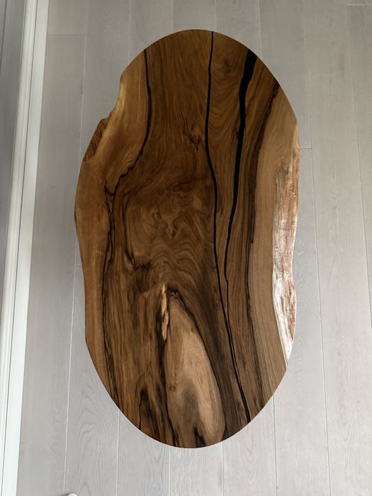 Журнальний столик