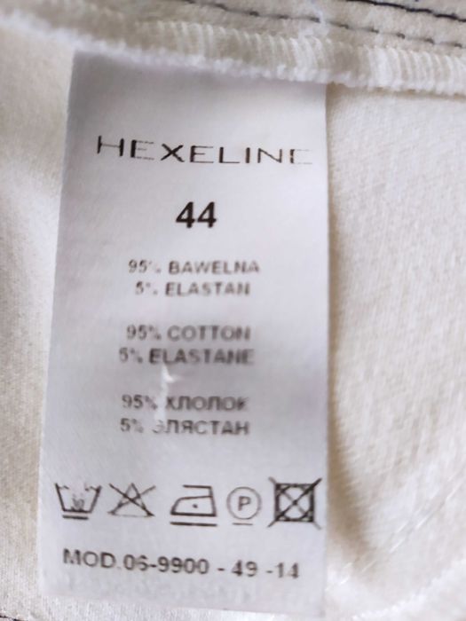 Biały żakiet  Hexeline
