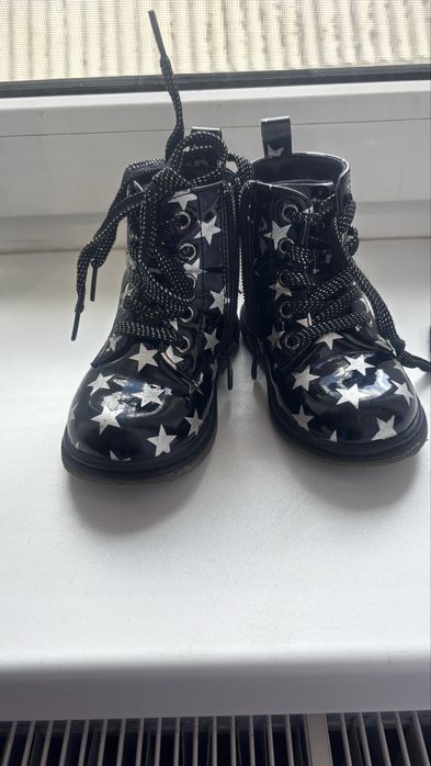 Черевики, ботинки, чобітки дитячі