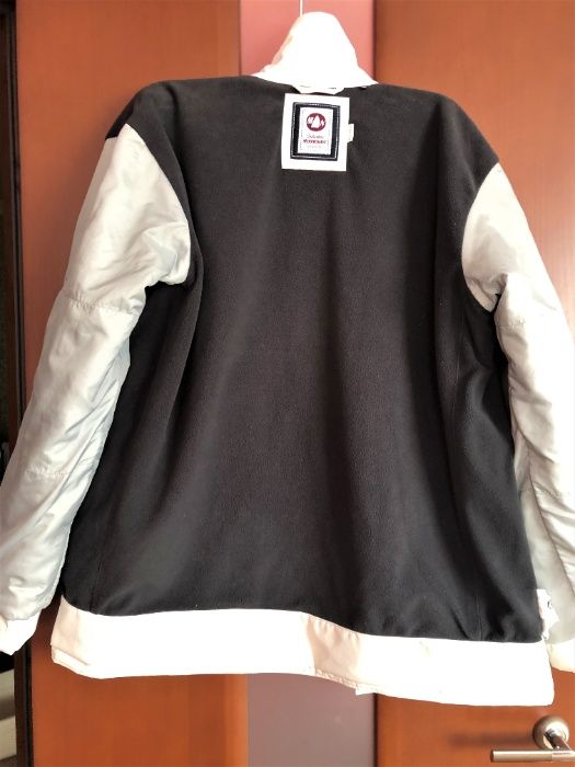 Біла куртка Murphy&Nye водостійка, вітрозахисна, спорт. бренд