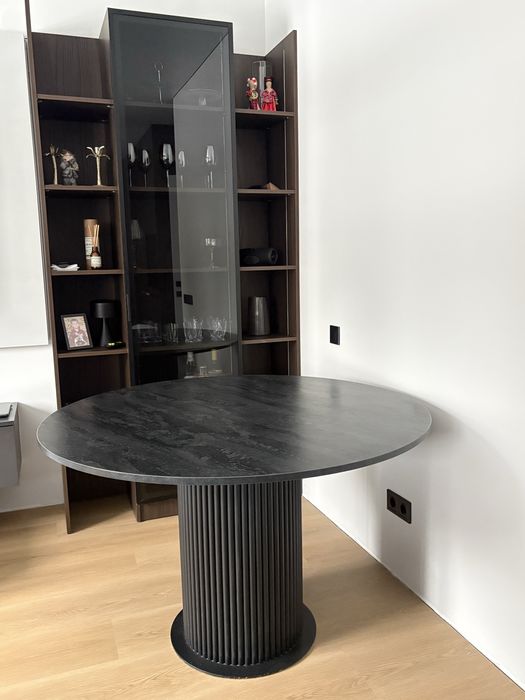 Круглий стіл d-120