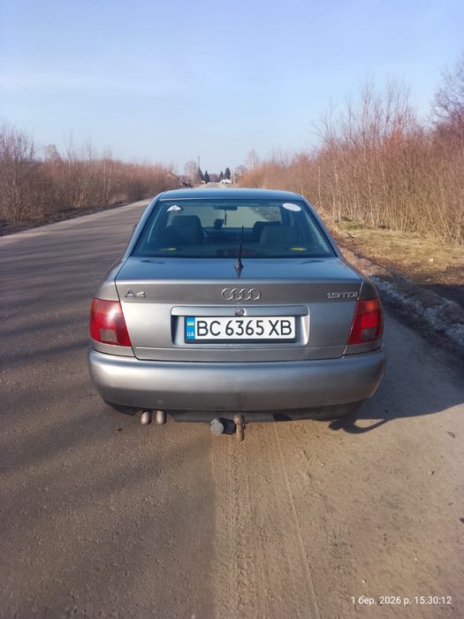 Продам Ауді 1.9 турбо дизель Дуже гарному технічному стані!