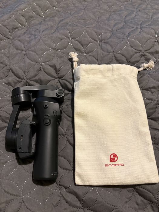 Gimbal 3 osiowy Snoppa Atom.