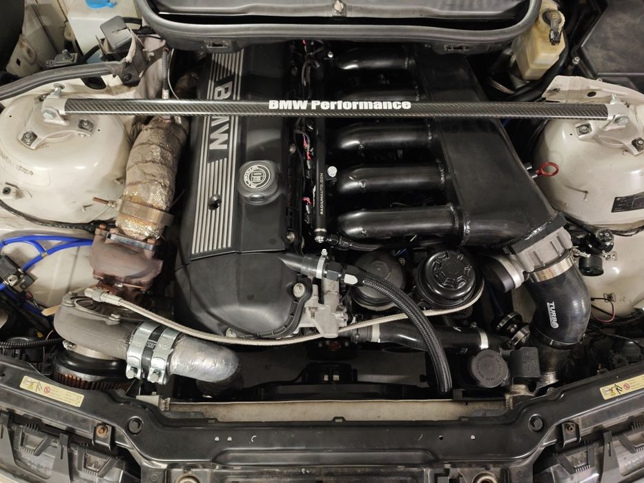 Bmw e46 330 ci turbo 550km