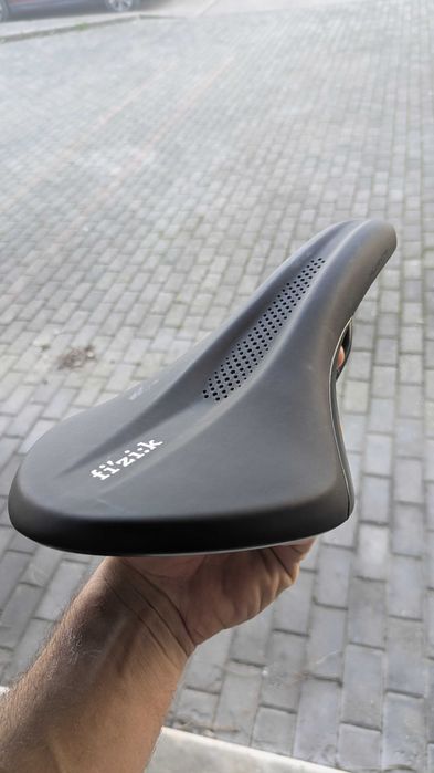 Selim Fizik Aliante R5 150mm