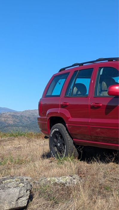 Cheroke Laredo  3.1