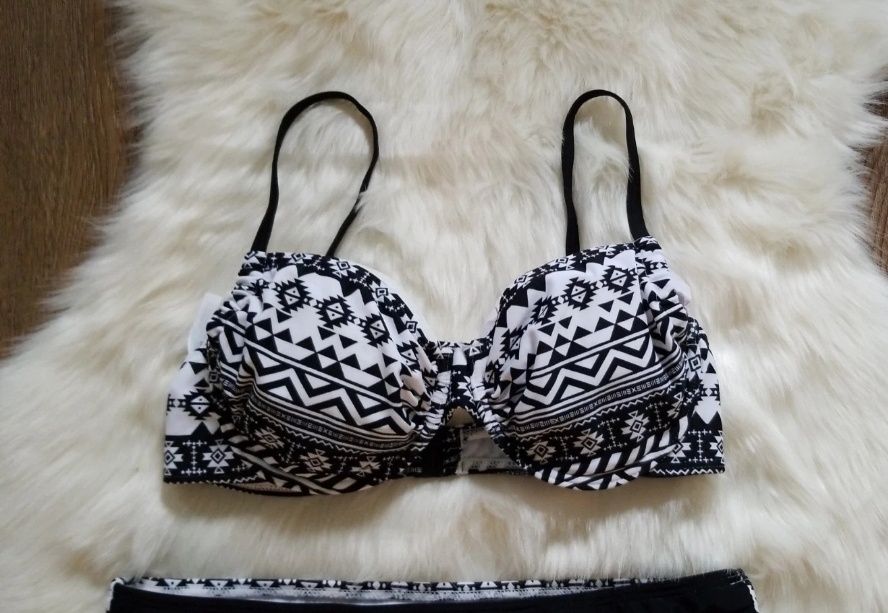 Strój kąpielowy Roz.38(75B)