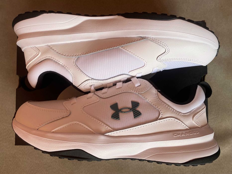 Кросівки Under Armour Charged Edge (розмір - 43)