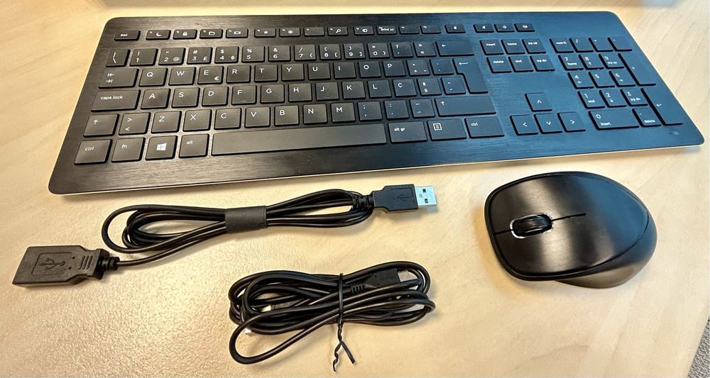 HP Wireless Keyboard + Mouse64585822197633120