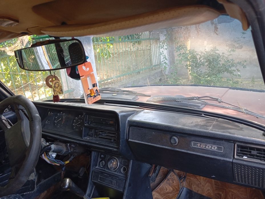 Автомобиль ваз 2107