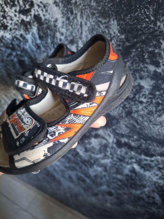 Дитячі тапочки, взуття для садочка.  24 розмір