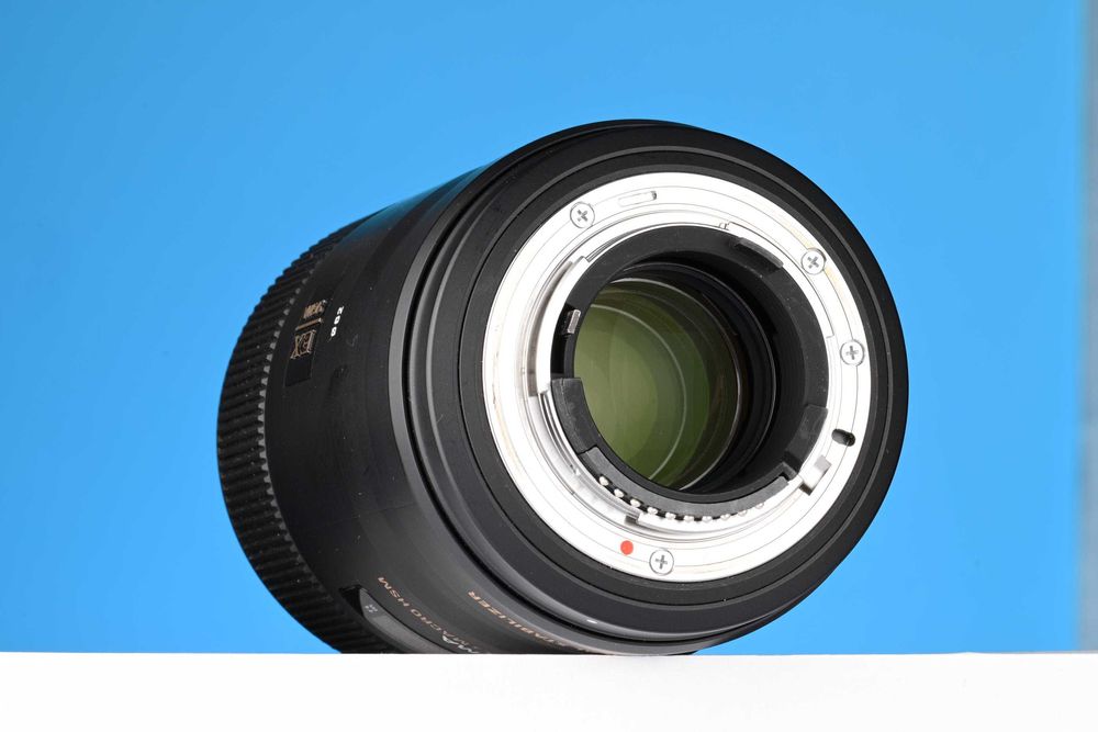 Sigma 105mm f/2.8 EX DG OS HSM Macro (Mocowanie Nikon F). Stan Idealny