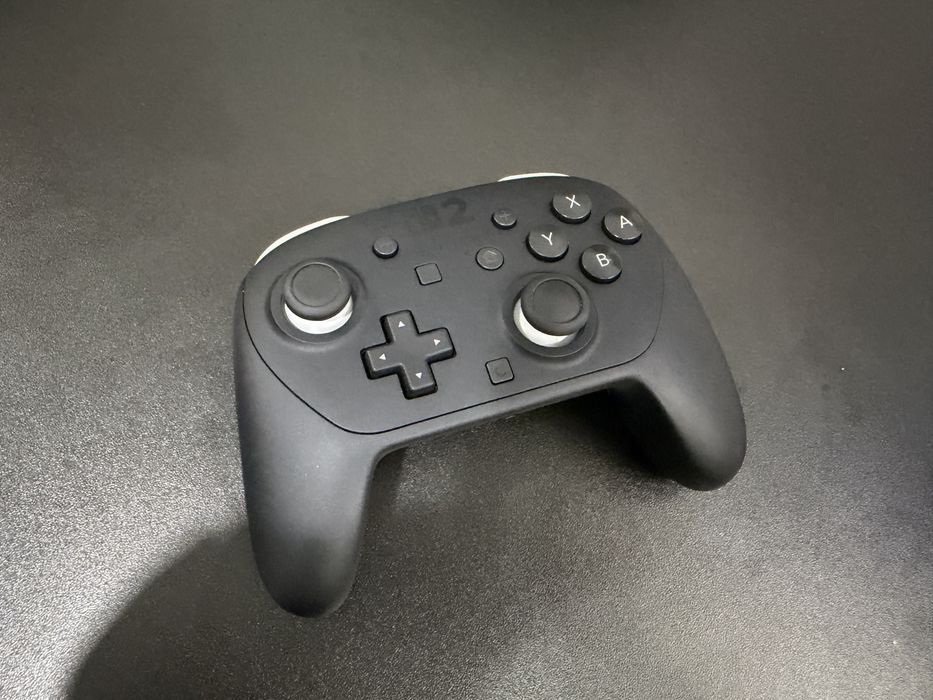 Switch 2 + Comando Pro + Bolsa oficial