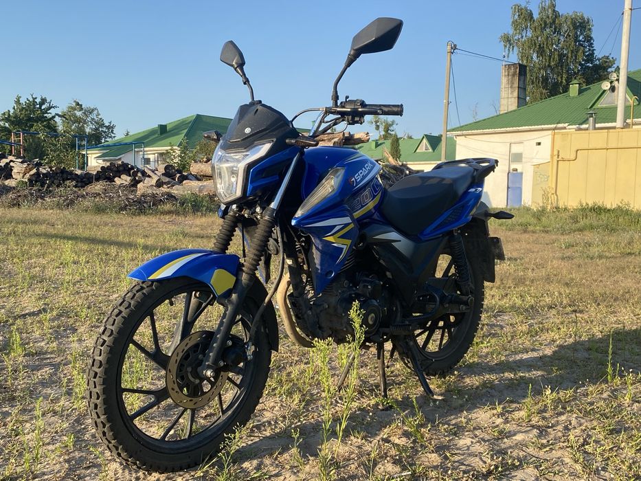 Продам мотоцикл спарк 200кубов
