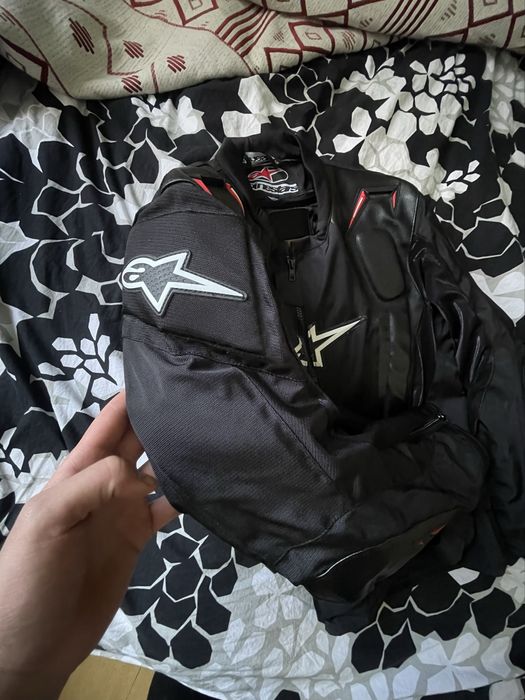 Мото куртка від Alpinestars