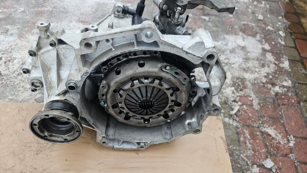 Skrzynia biegów Vw GolfV plus 1.4 benzyna