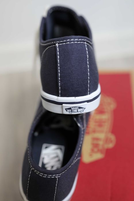 buty Vans VN-0 UDO7HL r. 35 22cm z metka