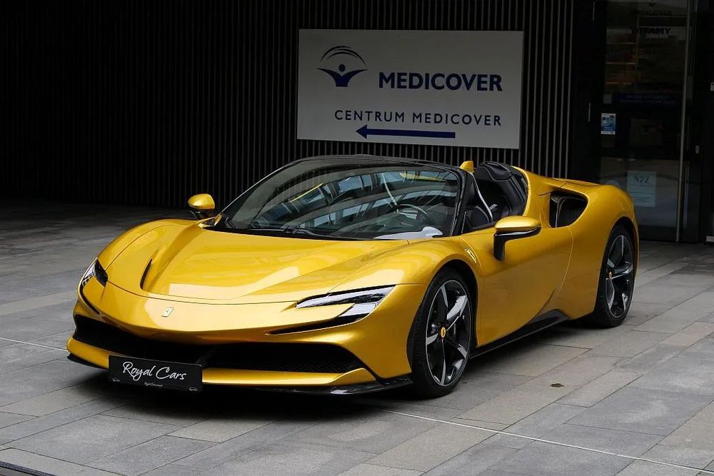 Ferrari SF90 Spider 1000KM Salon PL 2020r. Gwarancja do 11.2026r.