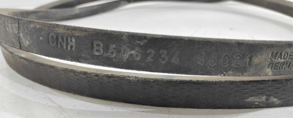 Pas klinowy napędu kosy Case IH B506234 heder 1030