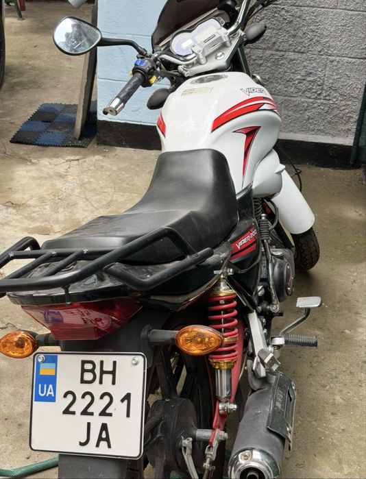 Продам терміново Viper ZS200A читати опис