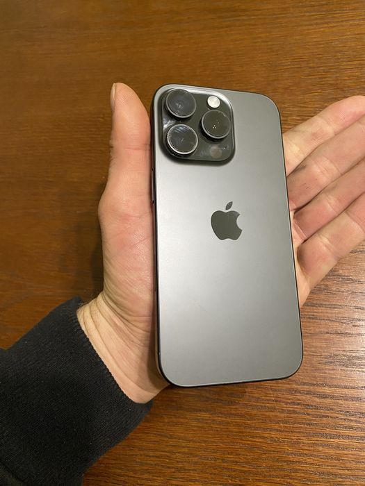Iphone 16 PRO Bez blokad Okazja Bateria 93% Super stan Ostrów