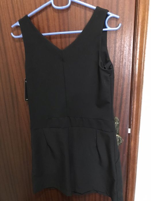 Vendo macacão calção novo