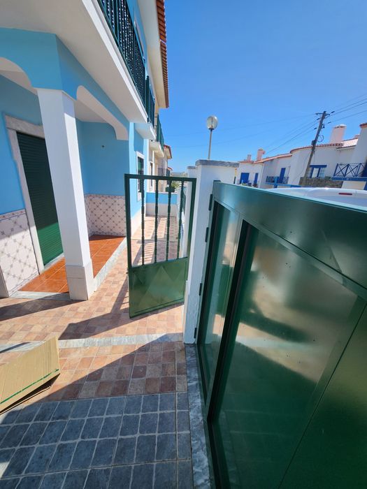 Alugo Vivenda na Praia Azul