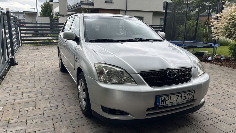 Toyota corolla !