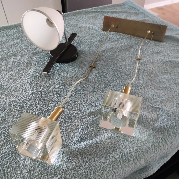 Sprzedam lampę wiszącą oraz kinkiet.