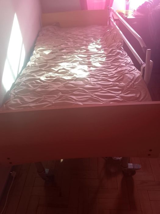 Cama articulada elétrica