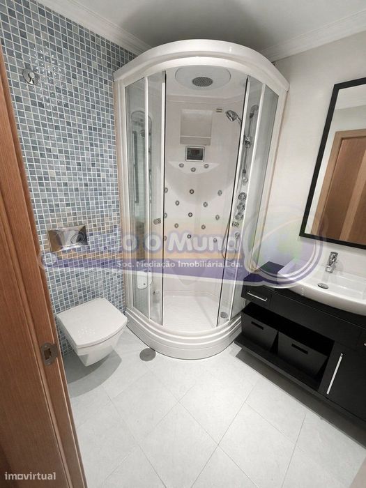 Apartamento T2 em Loures (LXLR045)