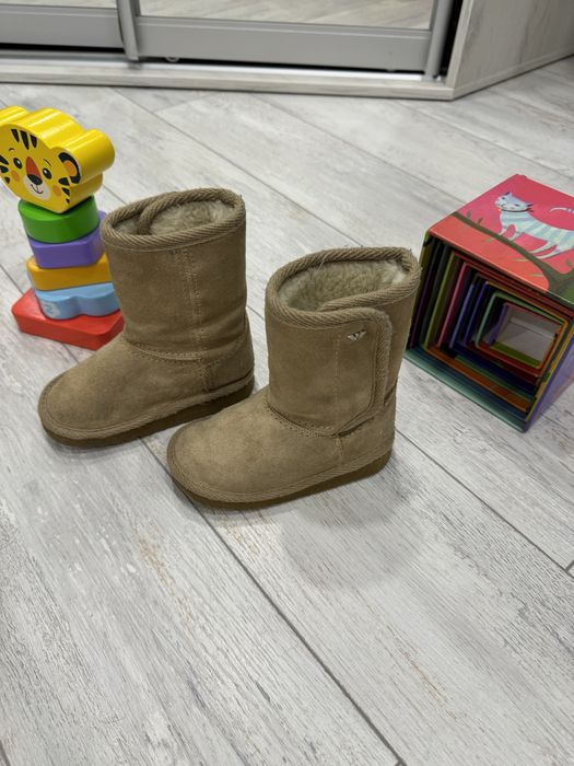 Угі Armani, сапожки, оригінал, натуральне хутро