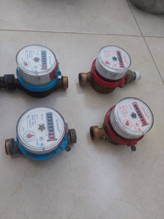 Счётчики холодной и горячей воды