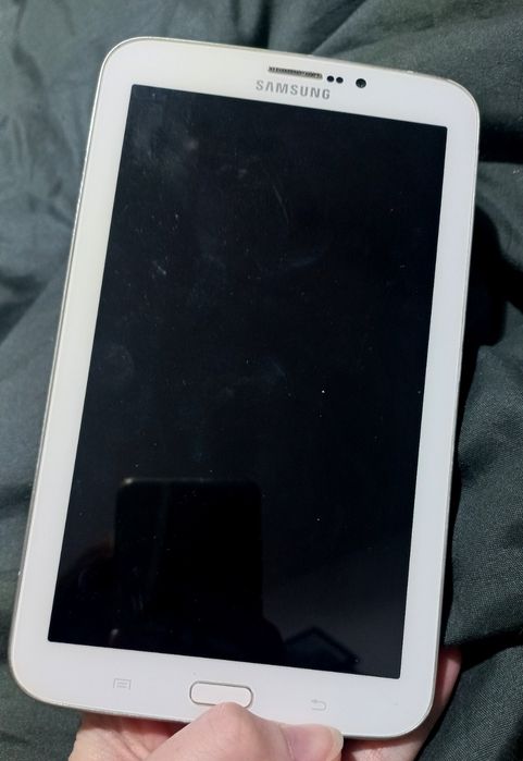 Б/У Планшет Samsung Galaxy Tab 3 7.0 неробочий