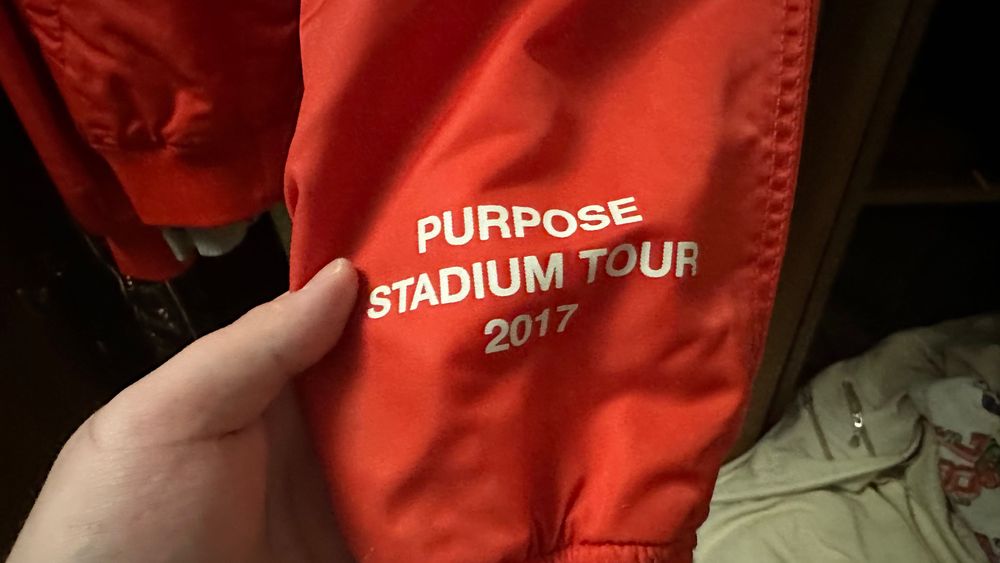 Бомбер H&M Bieber Purpose Tour