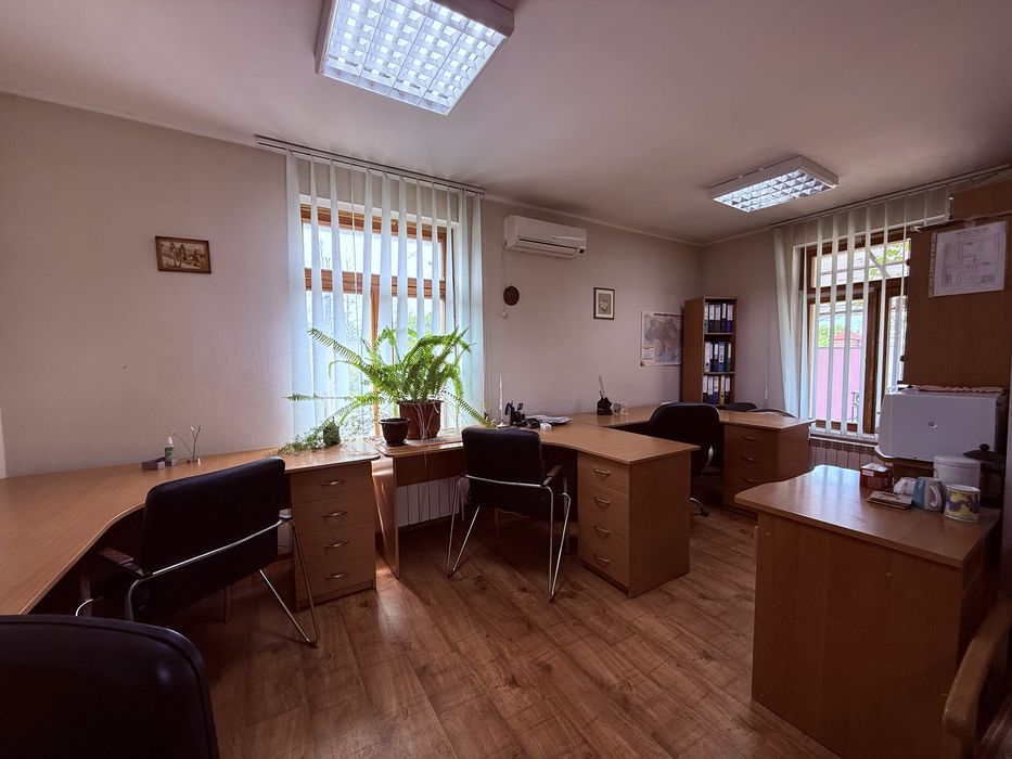 Супер фасадний  участок 1 га на проїзжій частині від Власника!