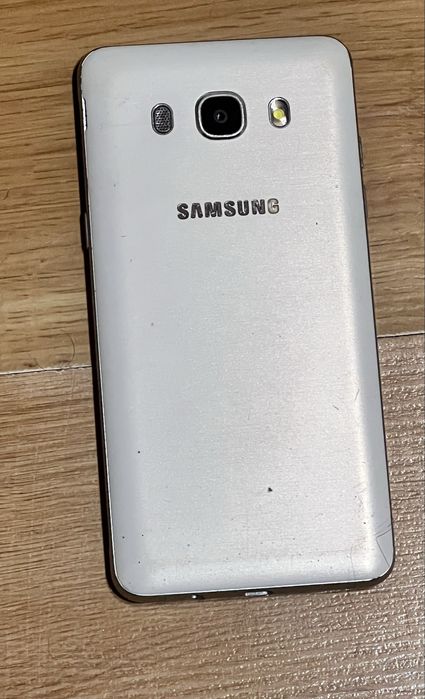 Samsung galaxy J5