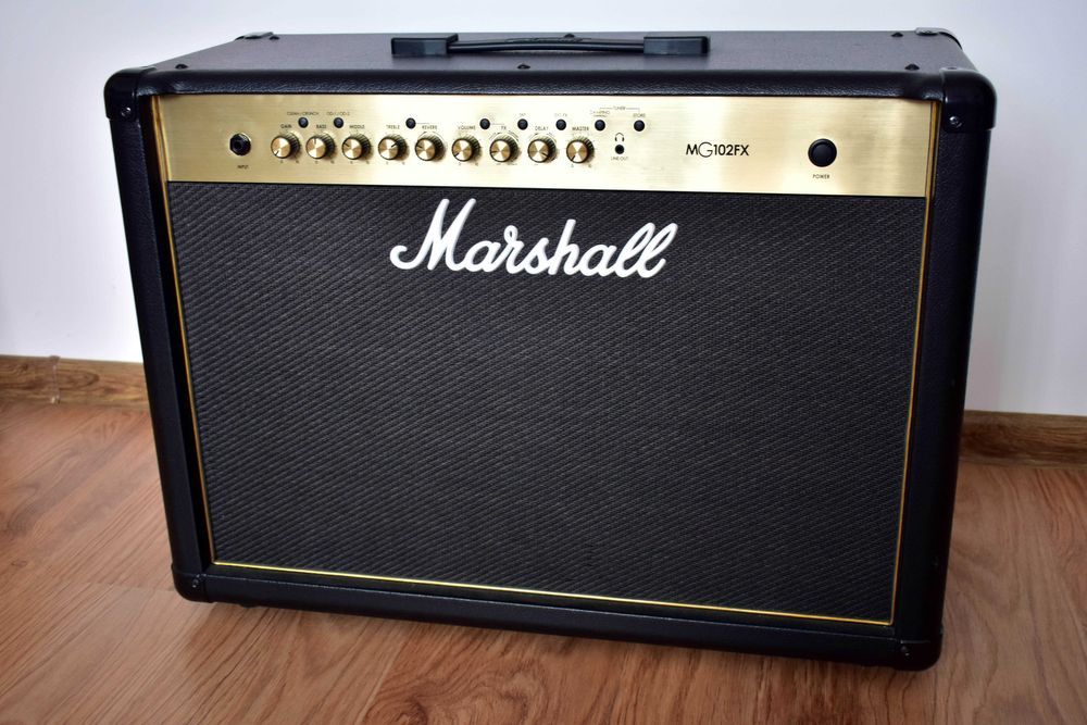 Wzmacniacz gitarowy Marshall MG 102 FX stan idealny