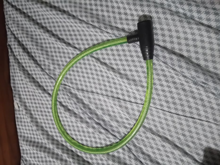 Cadeado de bicicleta verde