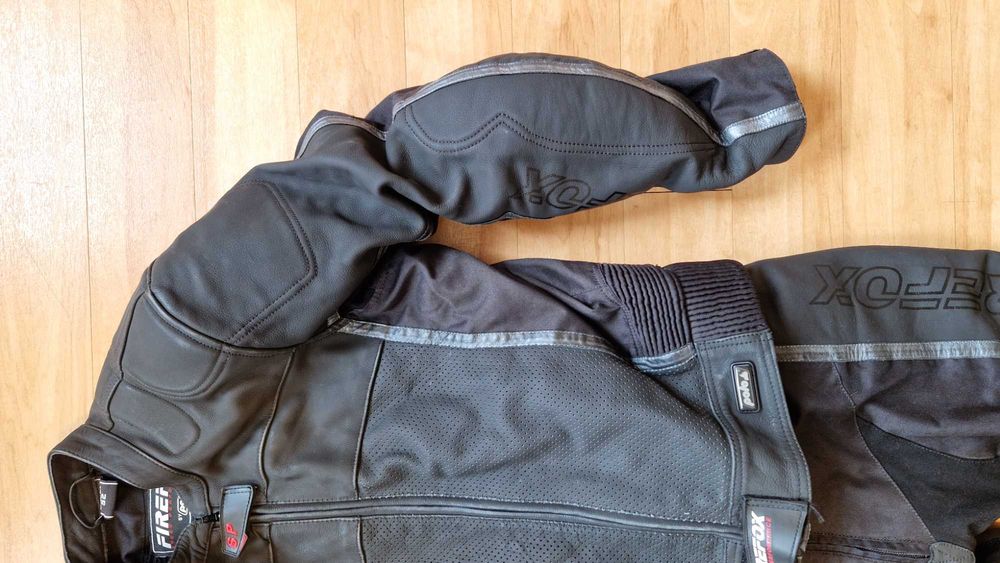 Мотокостюм Firefox розм. 52-L, б/в